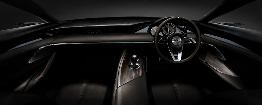 Торпедо Mazda Vision Coupe 2017 года  (фото 16 из 22)